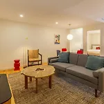 Dasi House *