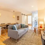 Apartment Dasi House *
